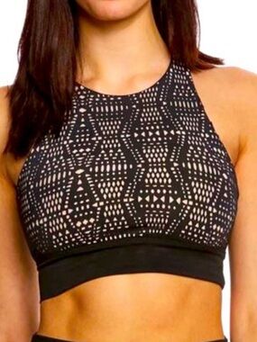 ALO Yoga Black Illuminate High Neck Sports Bra Medium